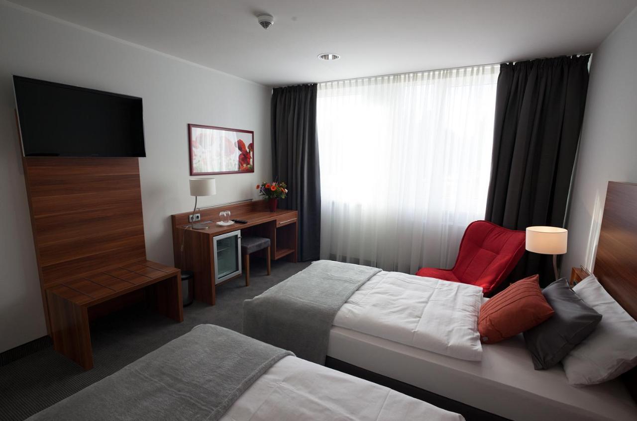 Hotel Burgholz Stockheim  Esterno foto
